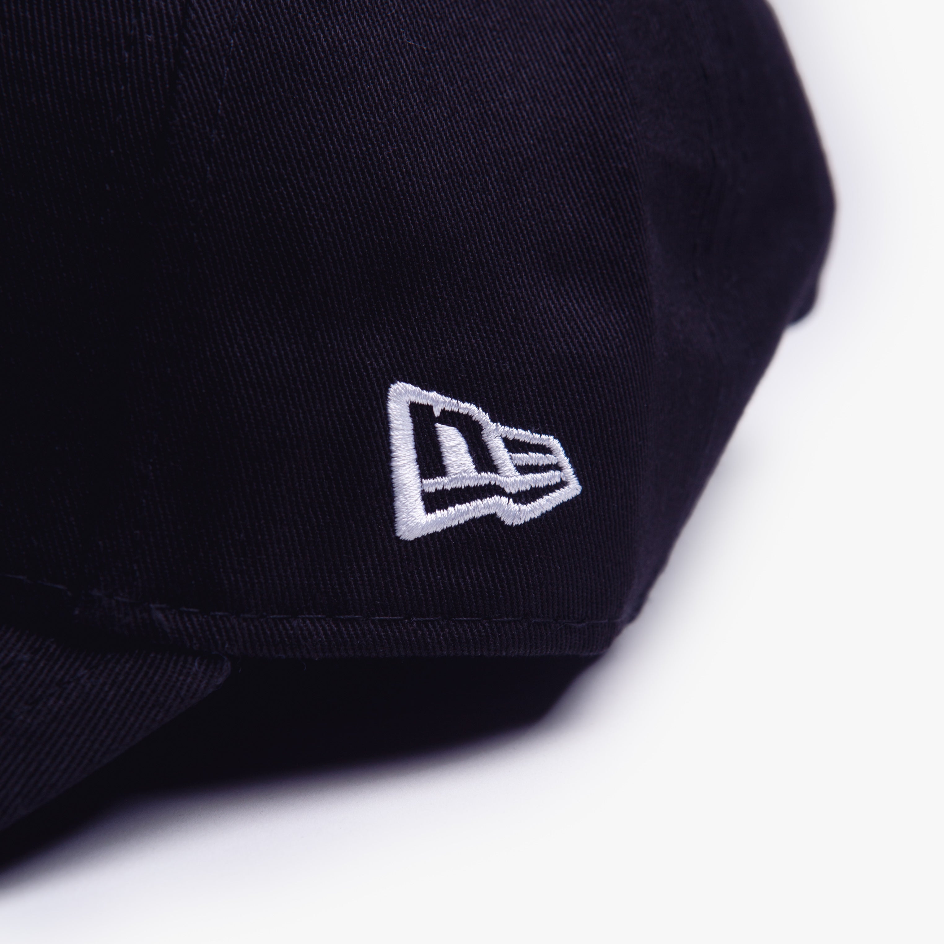 Vin Cap (Navy/Stone/White)